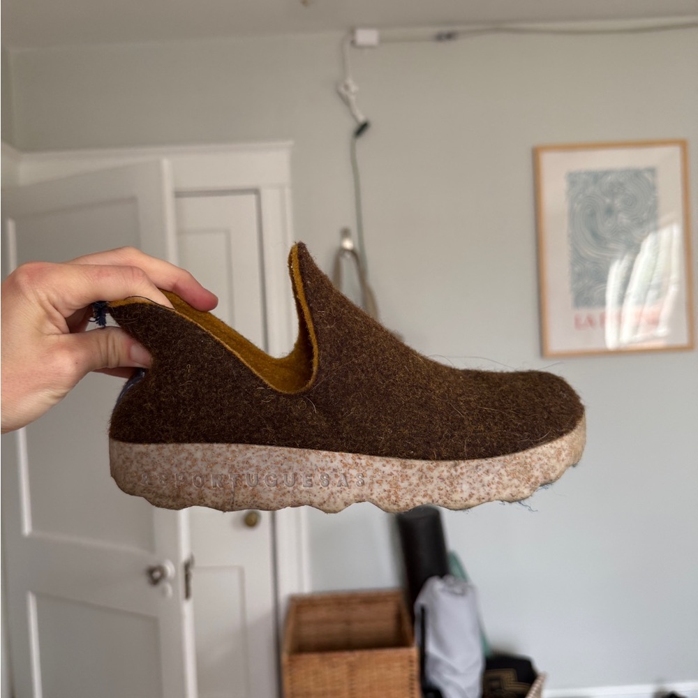 Asportuguesas Brown Felt Slip-On Clog - Natural Cork Sole